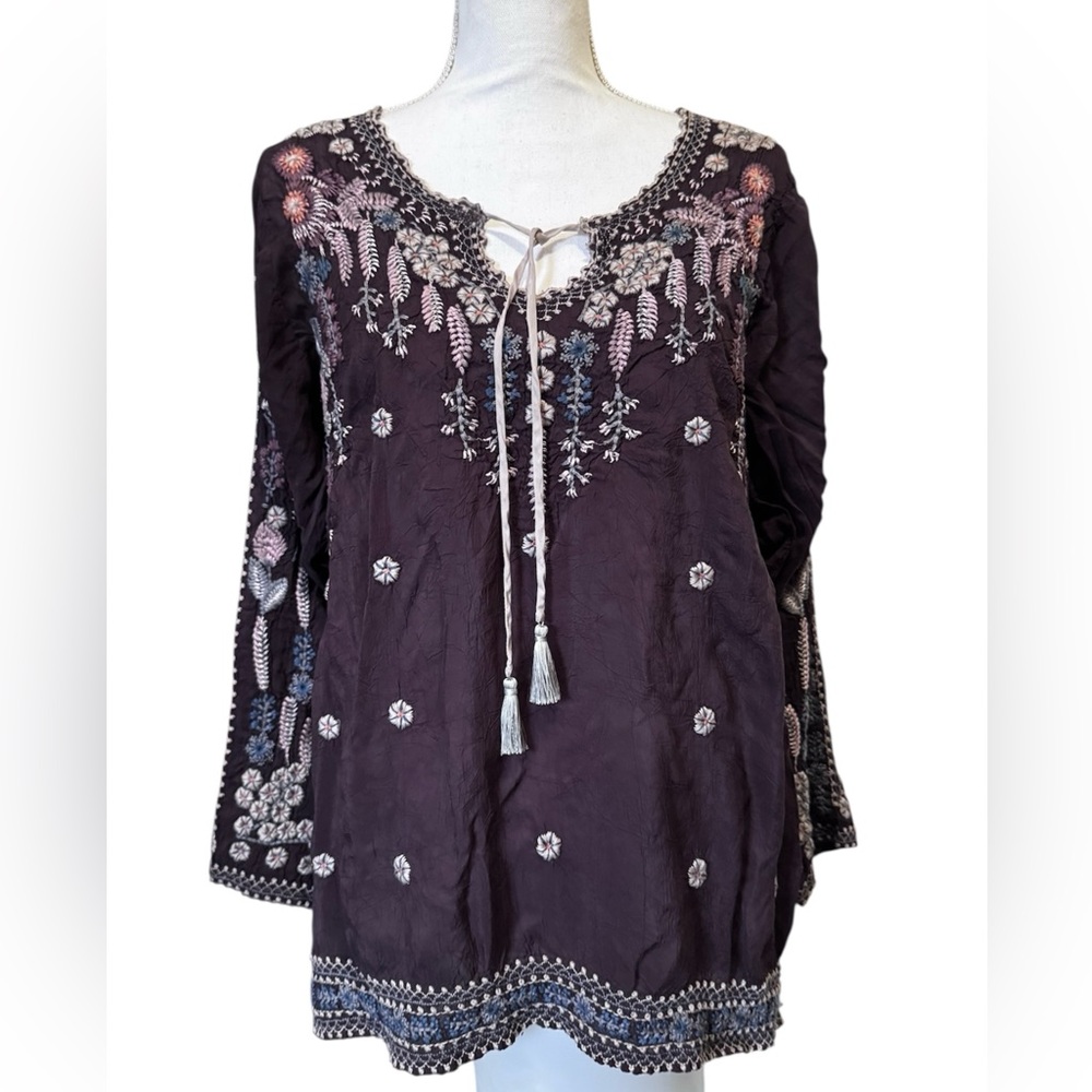 Johnny Was Santorini Embroidered Blouse in Deep Purple - Large